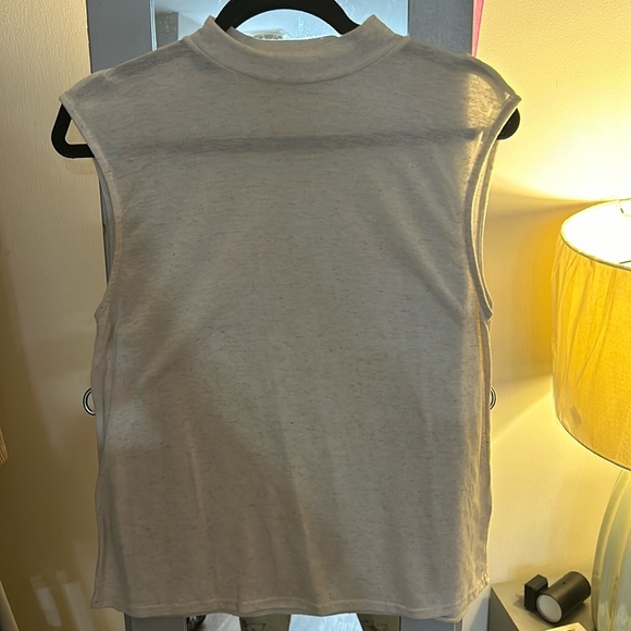 Missguided Lightweight Sleeveless Mock Neck Tank Top - NEW size 6 - Picture 3 of 6